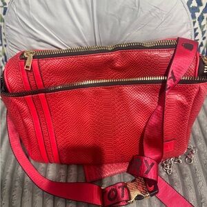 Luxurious Red Crossbody Bag with Textured Finish